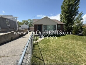 Building Photo - NO DEPOSIT option for qualified renters