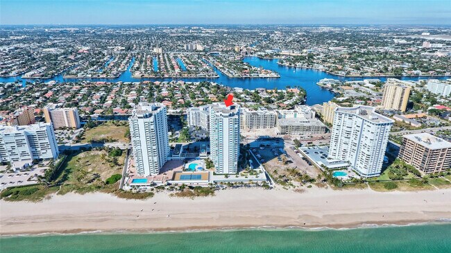 Building Photo - 1360 S Ocean Blvd