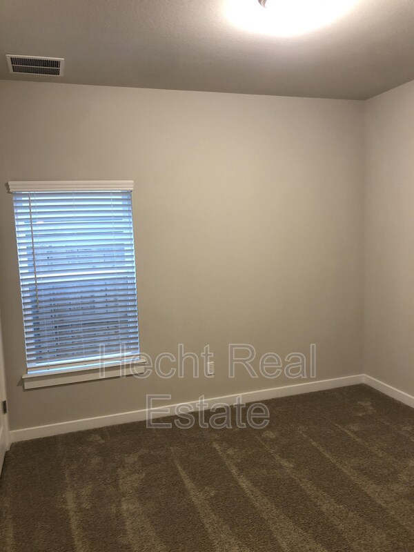 Building Photo - 212 Wild Sage Ln
