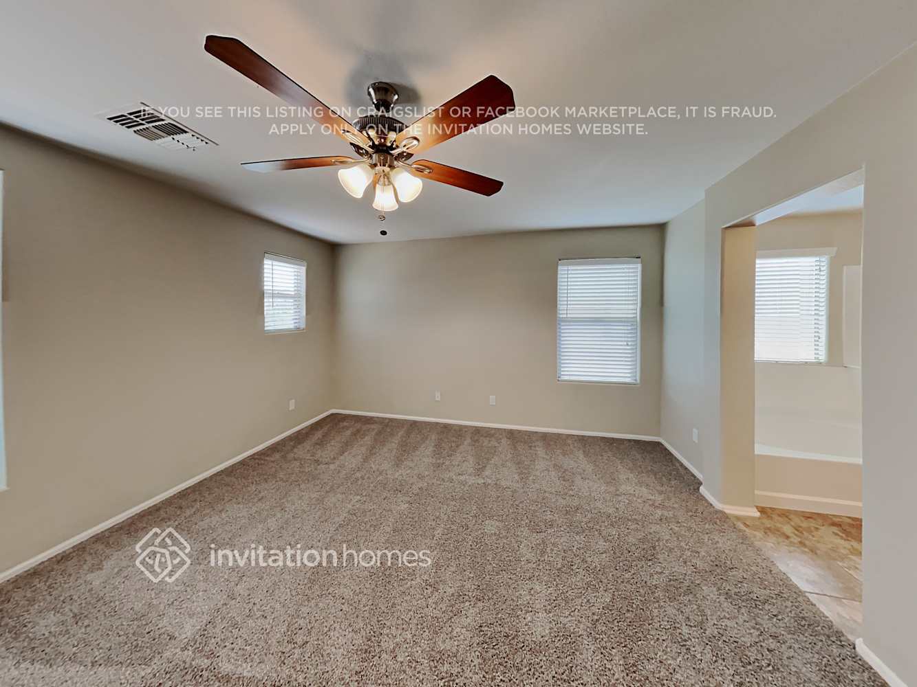 Building Photo - 941 S Deerfield Ln