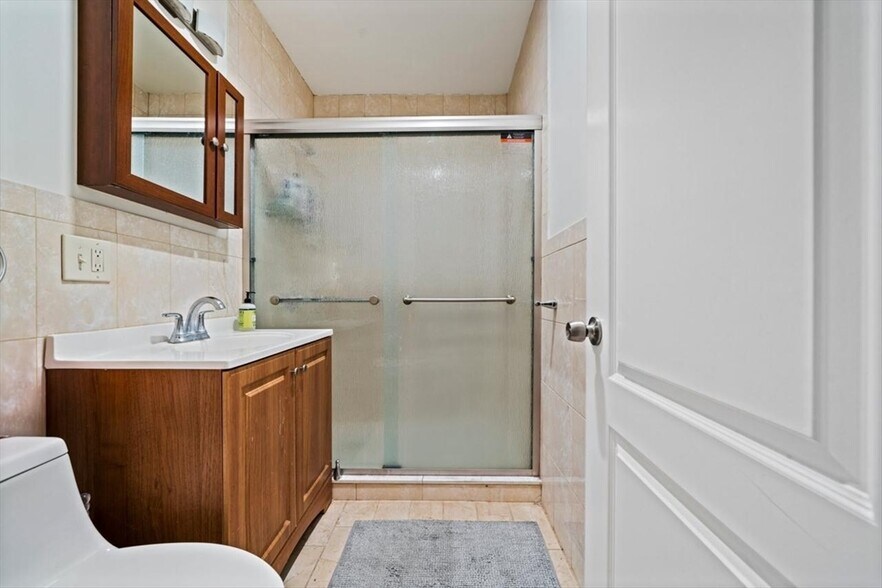 Building Photo - 179 Massachusetts Ave