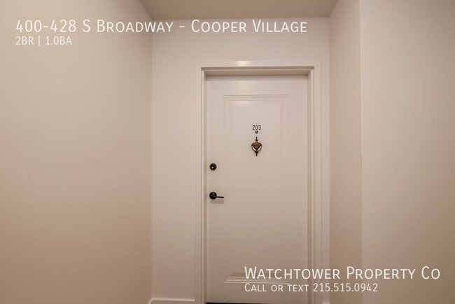 Building Photo - 400-428 S Broadway-Cooper Village