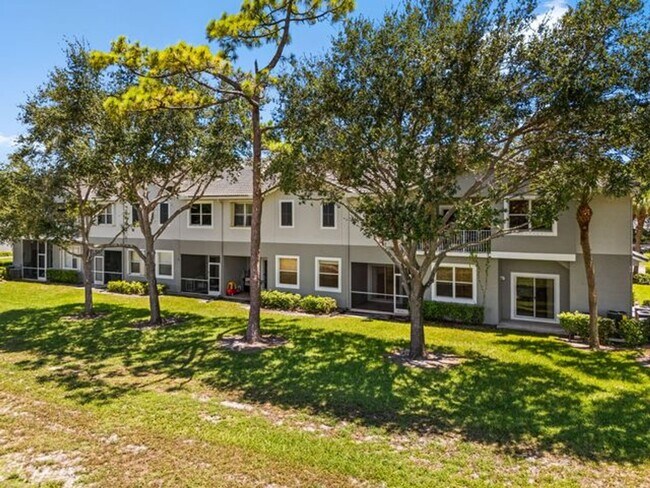 Building Photo - 3051 Grandiflora Dr