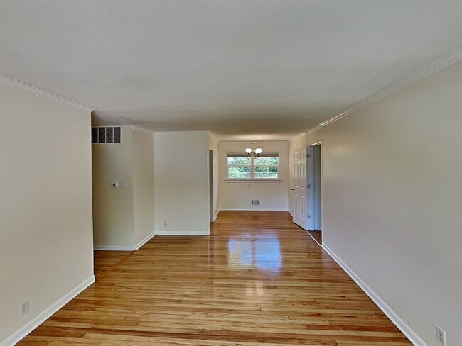 Building Photo - WEST LAFAYETTE SCHOOLS