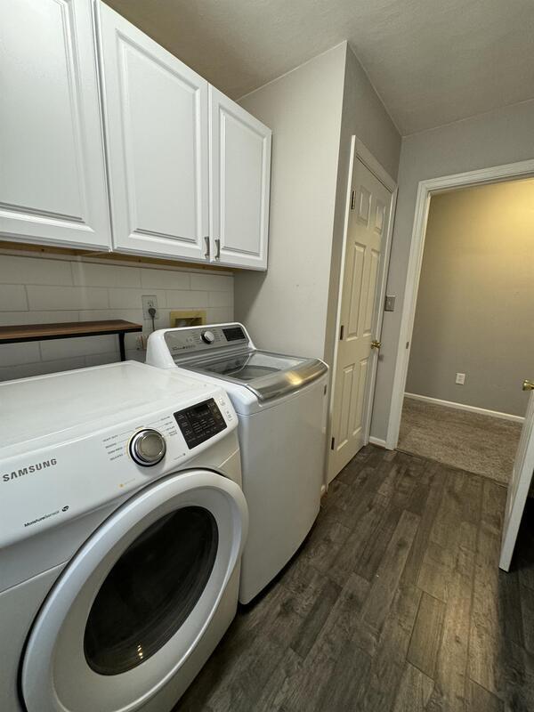 Building Photo - 1515 Ashburn Ct