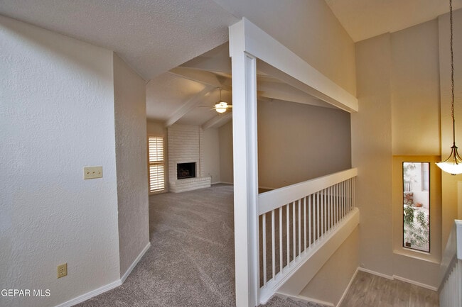 Building Photo - 5711 Mira Grande Dr