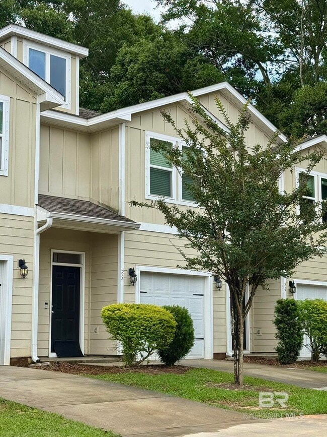 Building Photo - 25806 Pollard Rd