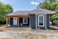 Building Photo - 1003 Piedmont Ave