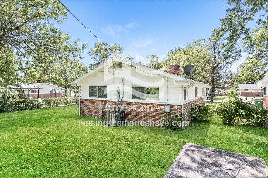 Building Photo - 9730 Lanier Dr