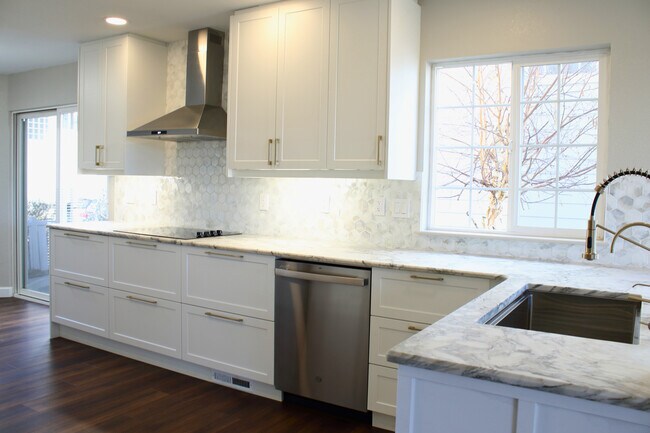 Building Photo - 4713 Spyglass Dr