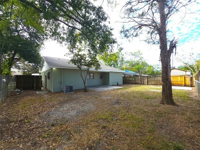 Building Photo - 4204 E Okara Rd