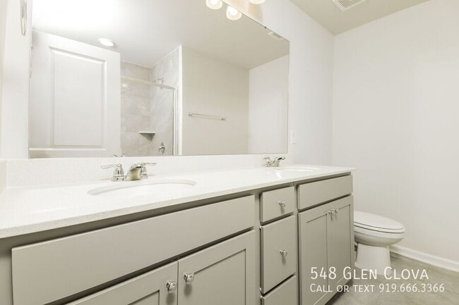 Building Photo - 548 Glen Clova Dr