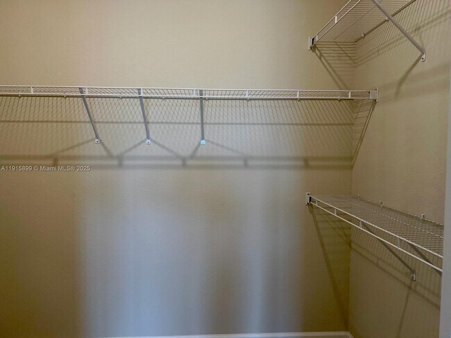 Building Photo - 4139 Silver Maple Wy