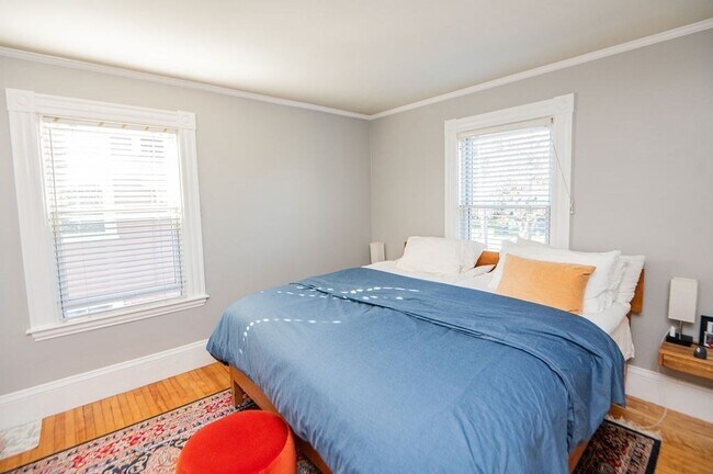 Building Photo - 57 Summer St