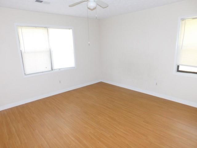 Building Photo - 129 Kimberly Way SW