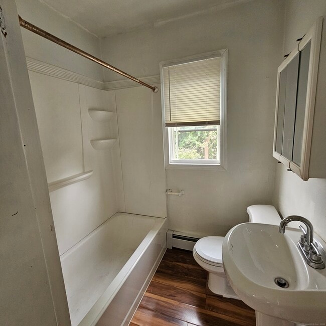 Building Photo - 125 Brightwood Ave