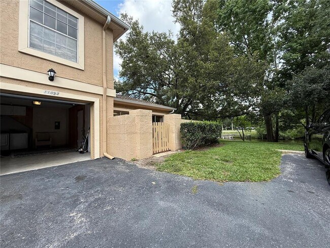 Building Photo - 11893 Raintree Dr