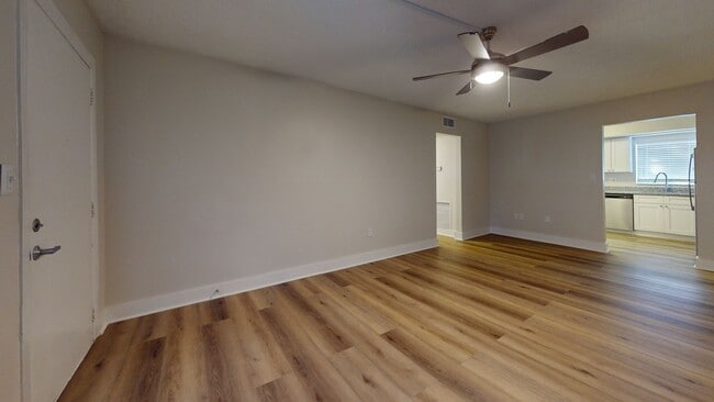 Interior Photo - The Henry