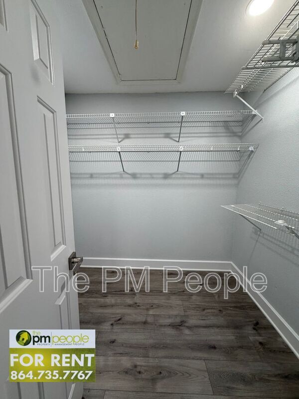 Building Photo - 134A Bennetts Bridge Rd.