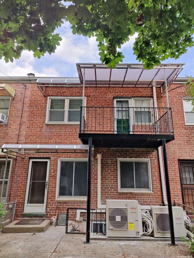 Building Photo - 198-14 32nd Ave