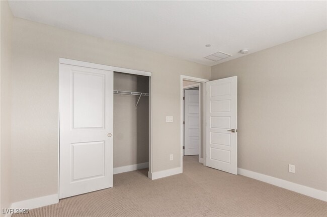Building Photo - 11592 Alpine Cove Ave