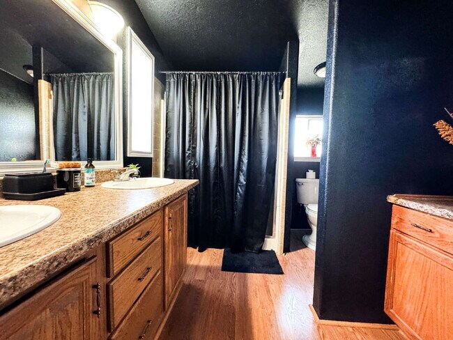 Building Photo - "Well-Maintained 3-Bed, 2-Bath Home in Foothills"!