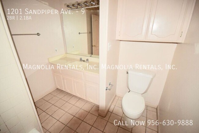 Building Photo - 1201 Sandpiper Ave