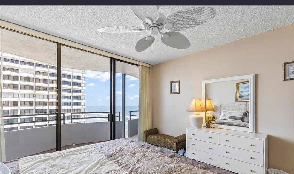 Building Photo - 2828 N Atlantic Ave