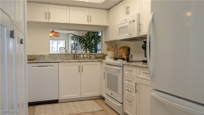 Primary Photo - 265 Deerwood Cir