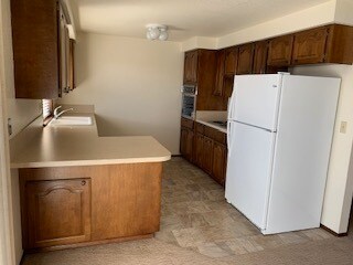 Kitchen - 1112 S 43rd Ave