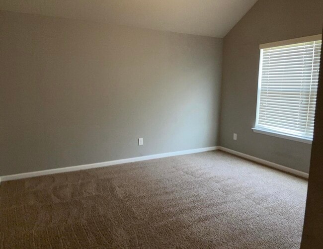 Building Photo - 3357 Grove Landing Cir