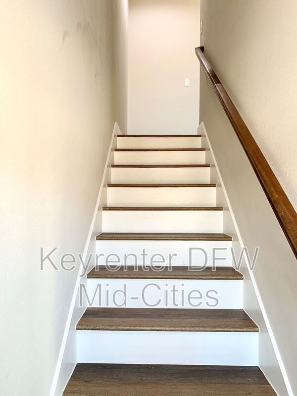 Building Photo - 1431 Pearson St