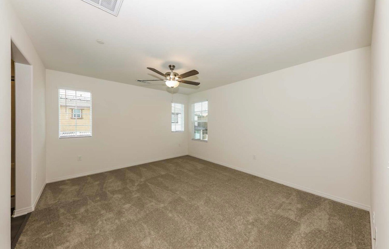 Building Photo - 2444 Gunner Ridge Way