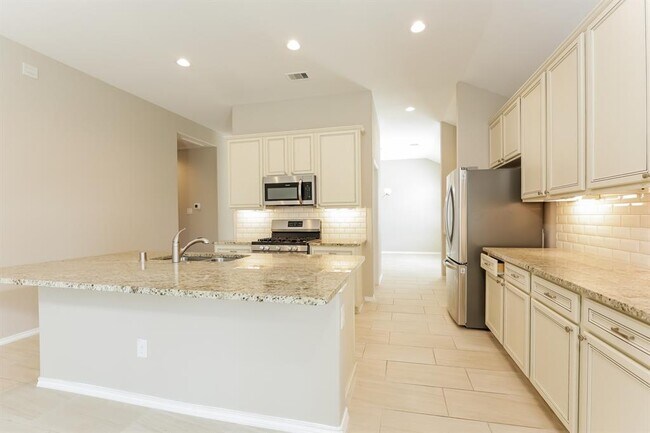 Building Photo - 5647 Claymore Meadow Ln