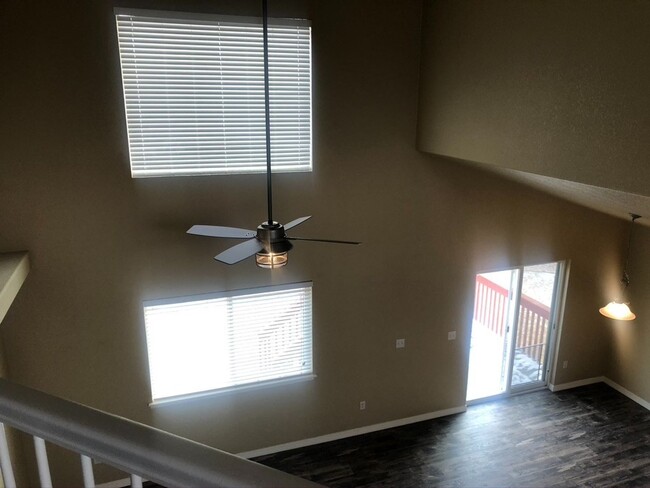 Building Photo - Large 4 bedroom Home in Commerce City