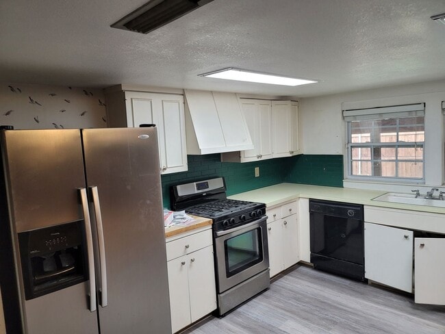 Building Photo - 2902 Echo Ct