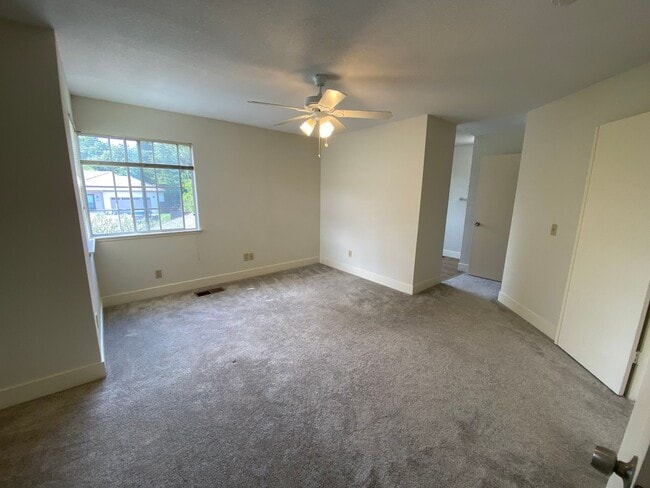 Building Photo - Gorgeous Home With Multiple Living Rooms, Two Primary Suites, Fruit Trees, And More!