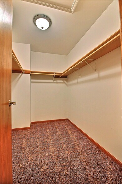 Building Photo - 10125 Privet Drive