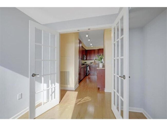 Building Photo - 500 E Grant St