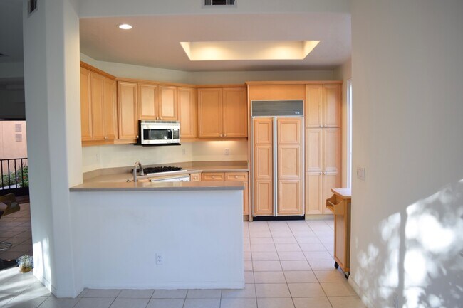 Building Photo - 1144 Corte Riviera