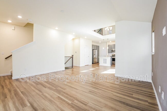 Building Photo - 2856 S Fox Ct