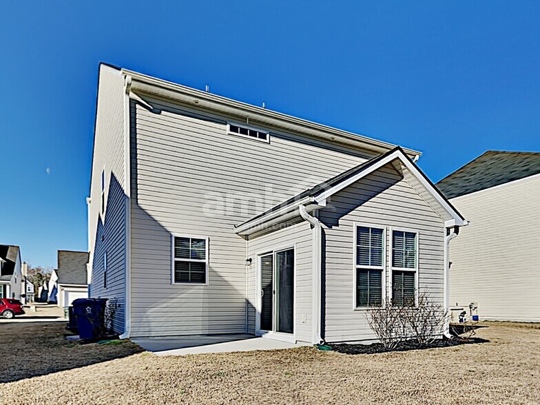 Building Photo - 1506 SanBorll Landing Dr