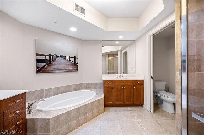 Building Photo - 1065 Borghese Ln