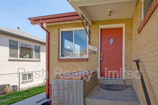 Building Photo - 1306 Wolff St