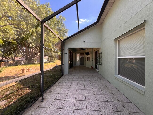 Building Photo - PRICE REDUCED FOR A QUICK MOVE IN!!  Beaut...