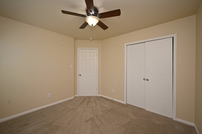 Building Photo - 3111 Keystone Square Ln