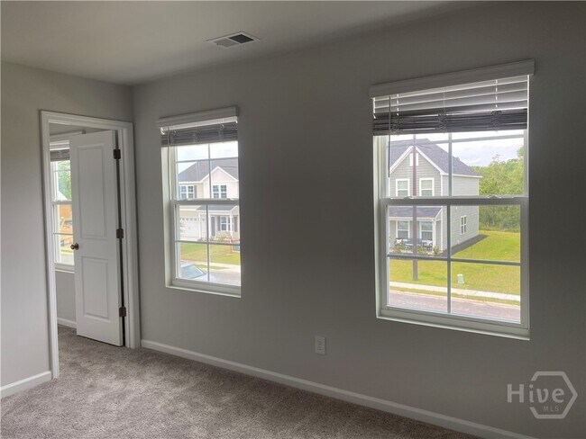 Building Photo - 107 Stillhouse Dr