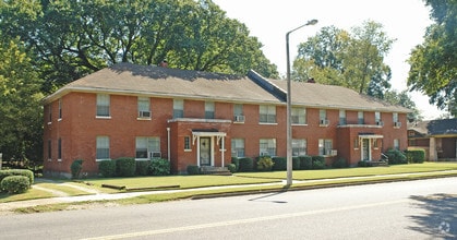 Building Photo - Stonerose Apartments, Bldg 100