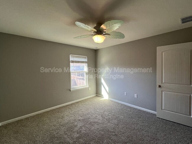 Building Photo - 5881 Old Plantation Court