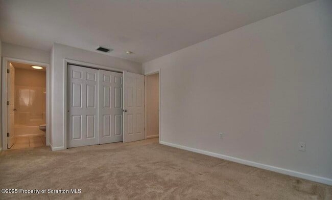 Building Photo - 803 Ohenry Close Sec 1